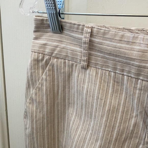 FINAL MARKDOWN Dockers capris 4 - Picture 2 of 5